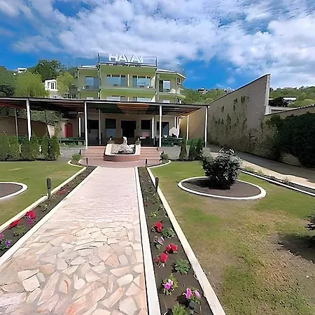 Hayat Ltd 3*