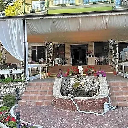Hayat Ltd Hotel