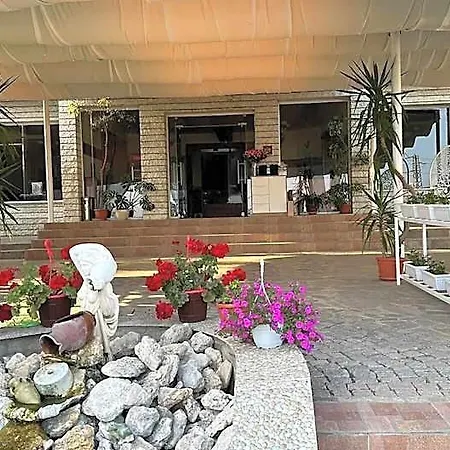 فندق Hayat Ltd 3*